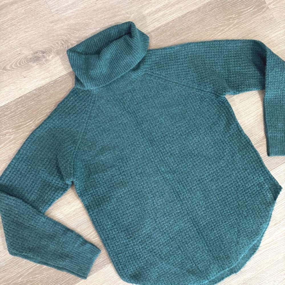KUHL Waffle Knit Turtleneck Sweater Womens Medium Teal Green 4411 Raglan